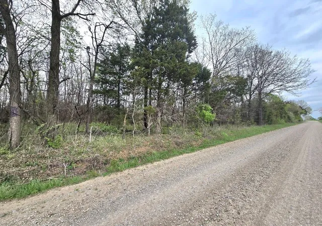 Photo 10 of Land for sale at 0 Red Oak Rd, High Hill, MO 63350 | MLS# 25024608 | Listing updated on 2025-04-21