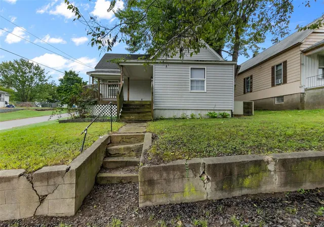 Photo 1 of Single family home for sale at 700 4th Street, Scott, MO 63780 | MLS# 25024612 | Listing updated on 2025-04-19