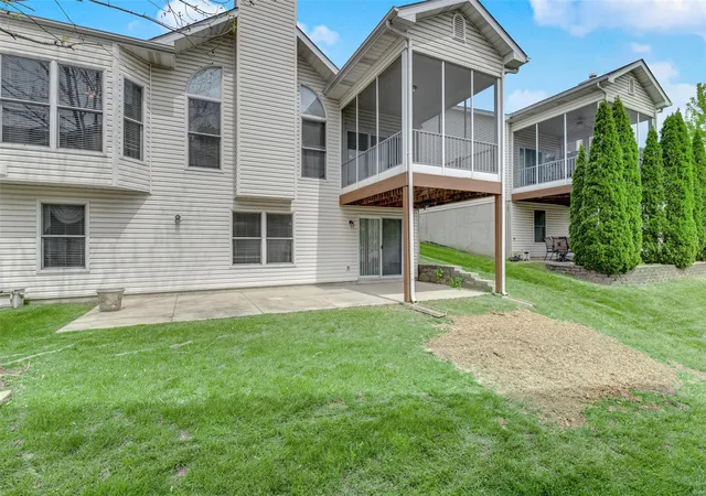 Photo 3 of Condo for sale at 324 Gullane Dr, Saint Charles, MO 63301 | MLS# 25024673 | Listing updated on 2025-04-24