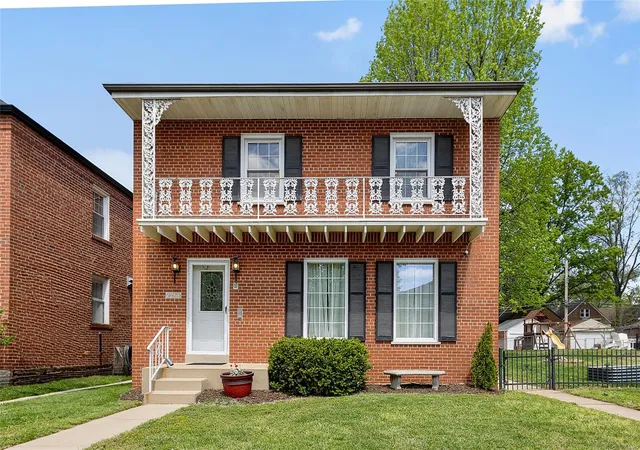 Photo 1 of Single family home for sale at 6623 Neosho St, Saint Louis, MO 63109 | MLS# 25024691 | Listing updated on 2025-04-22
