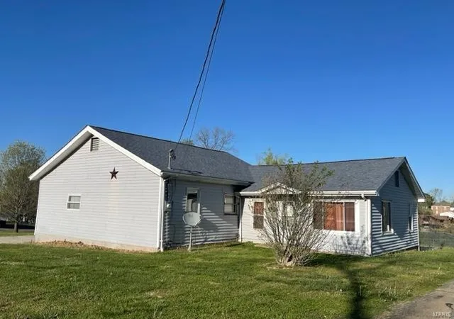 Photo 1 of Single family home for sale at 515 S Main St, Fredericktown, MO 63645 | MLS# 25024706 | Listing updated on 2025-04-20