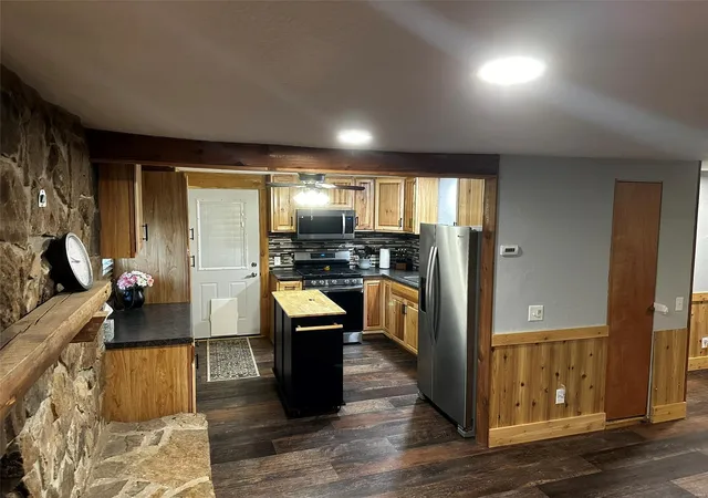 Photo 2 of Single family home for sale at 8542 Festus Ln, Glenallen, MO 63751 | MLS# 25024789 | Listing updated on 2025-04-21