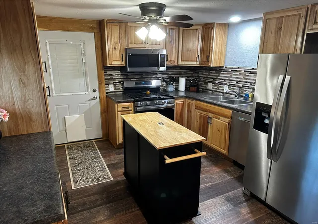 Photo 3 of Single family home for sale at 8542 Festus Ln, Glenallen, MO 63751 | MLS# 25024789 | Listing updated on 2025-04-21