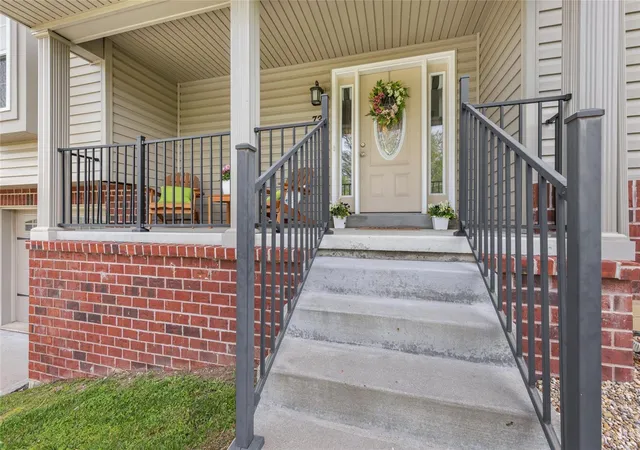 Photo 4 of Single family home for sale at 738 Jacobs Sta Rd, Saint Charles, MO 63304 | MLS# 25024833 | Listing updated on 2025-04-25