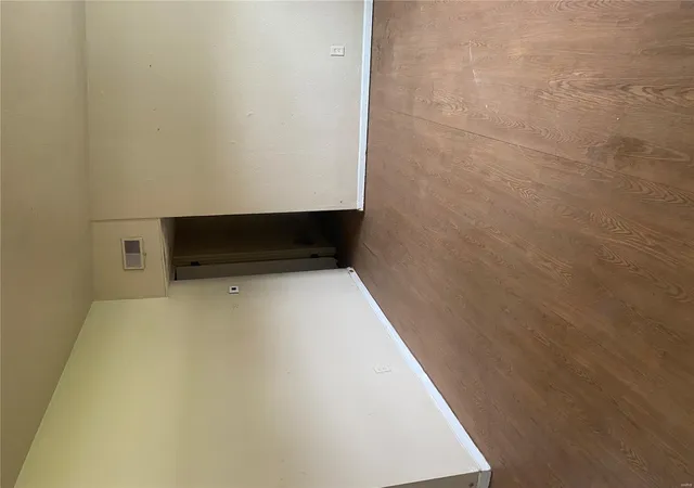 Photo 3 of Single family home for sale at 8300 Hatina Dr, Saint Louis, MO 63134 | MLS# 25024889 | Listing updated on 2025-04-28
