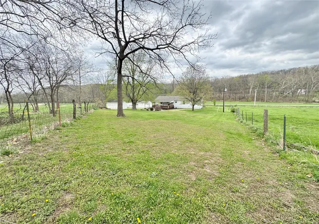 Photo 39 of Single family home for sale at 62140 Route N, New London, MO 63459 | MLS# 25024910 | Listing updated on 2025-04-22