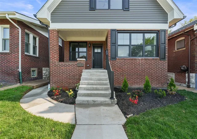 Photo 2 of Single family home for sale at 5410 Finkman St, Saint Louis, MO 63109 | MLS# 25024974 | Listing updated on 2025-04-29