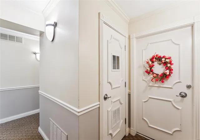 Photo 2 of Condo for sale at 8631 Old Bonhomme Rd #1G, Saint Louis, MO 63132 | MLS# 25025069 | Listing updated on 2025-04-24