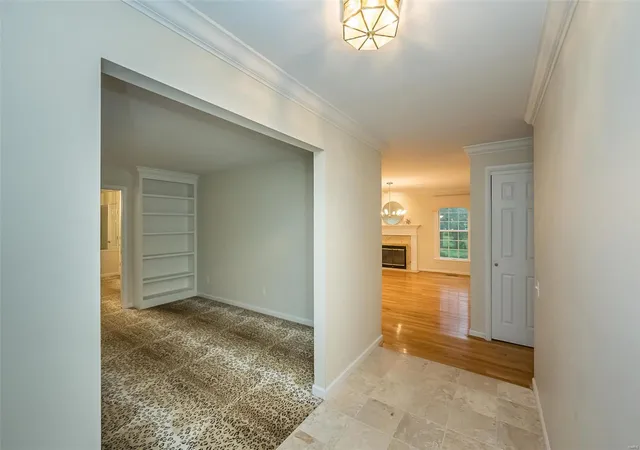 Photo 3 of Single family home for sale at 1713 Ben Davis Ln, Saint Louis, MO 63122 | MLS# 25025083 | Listing updated on 2025-05-01