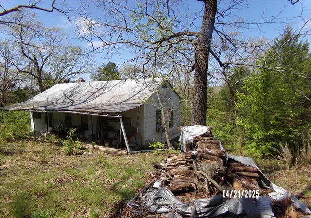 Photo 19 of Single family home for sale at 2163 Welch Dr, Hermann, MO 65041 | MLS# 25025362 | Listing updated on 2025-04-23