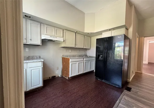 Photo 2 of Single family home for sale at 3221 Mount Pleasant St, Saint Louis, MO 63111 | MLS# 25025363 | Listing updated on 2025-04-23