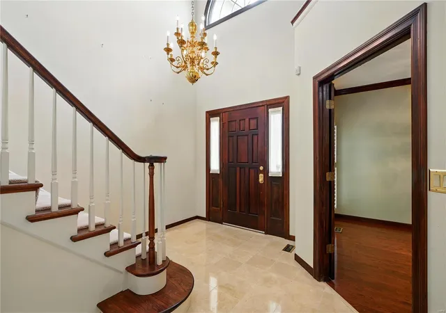 Photo 1 of Condo for sale at 14021 Woods Ml Cvs Dr, Chesterfield, MO 63017 | MLS# 25025658 | Listing updated on 2025-04-29