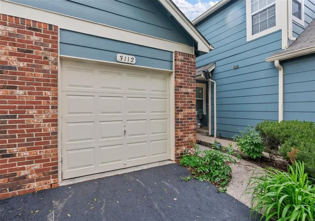 Photo 1 of Townhouse for sale at 3112 Autumn Shrs Dr, Maryland Heights, MO 63043 | MLS# 25025665 | Listing updated on 2025-05-05