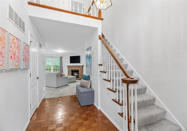 Photo 4 of Townhouse for sale at 3112 Autumn Shrs Dr, Maryland Heights, MO 63043 | MLS# 25025665 | Listing updated on 2025-05-05