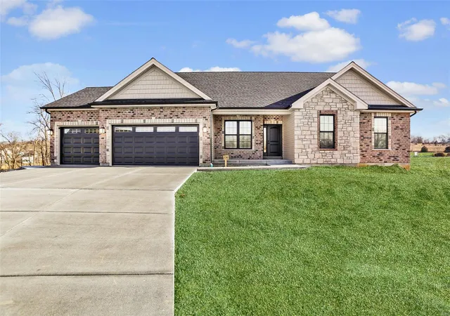 Photo 1 of Single family home for sale at 97 Fiddler's Close Ct #97STB, Washington, MO 63090 | MLS# 25025683 | Listing updated on 2025-04-23