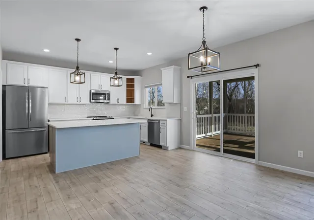 Photo 2 of Single family home for sale at 97 Fiddler's Close Ct #97STB, Washington, MO 63090 | MLS# 25025683 | Listing updated on 2025-04-23