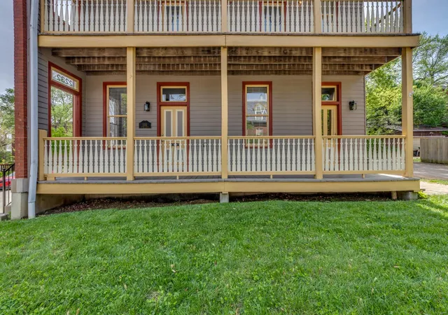 Photo 2 of Single family home for sale at 2322 Rutger St, Saint Louis, MO 63104 | MLS# 25025709 | Listing updated on 2025-04-24