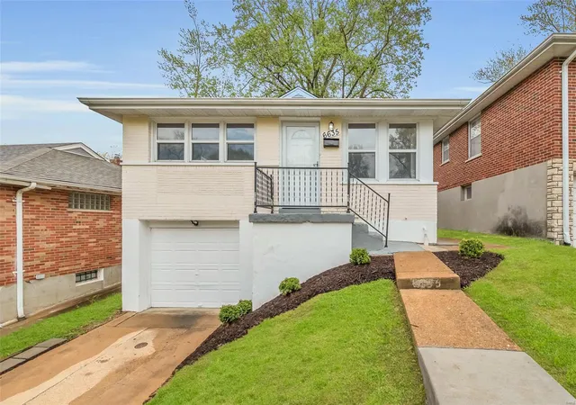 Photo 1 of Single family home for sale at 6635 Donald St, Saint Louis, MO 63121 | MLS# 25026769 | Listing updated on 2025-04-26