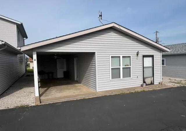 Photo 2 of Single family home for sale at 22465 Cannon Dam Pl, Center, MO 63471 | MLS# 25026811 | Listing updated on 2025-04-25
