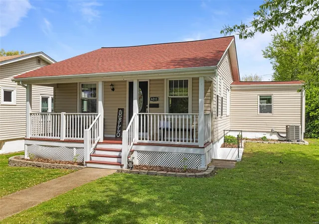 Photo 1 of Single family home for sale at 6211 Odell St, Saint Louis, MO 63139 | MLS# 25026842 | Listing updated on 2025-04-24