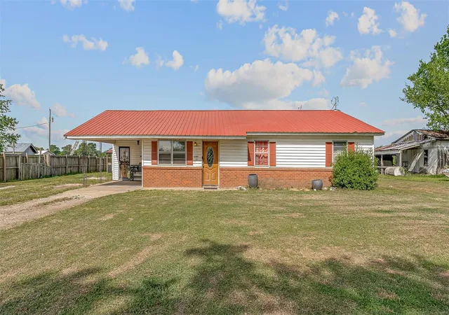 Photo 1 of Single family home for sale at 15149 County Rd 551, Kennett, MO 63857 | MLS# 25026916 | Listing updated on 2025-04-24