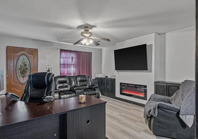 Photo 3 of Single family home for sale at 15149 County Rd 551, Kennett, MO 63857 | MLS# 25026916 | Listing updated on 2025-04-24