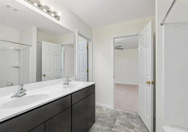 Photo 1 of Single family home for sale at 12 Fairmount Grv Dr, Saint Peters, MO 63376 | MLS# 25027078 | Listing updated on 2025-04-25