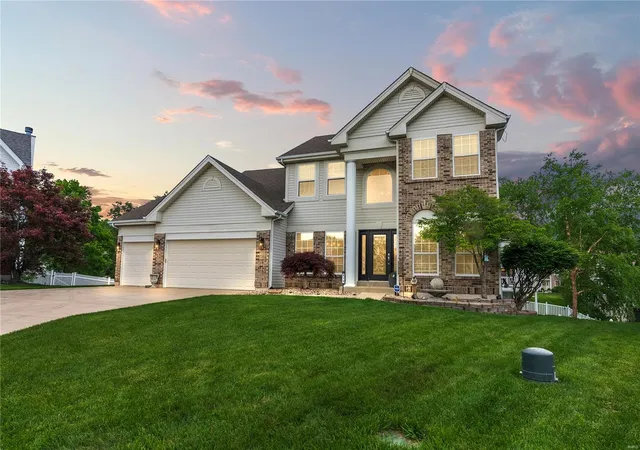 Photo 1 of Single family home for sale at 375 Falcon Hl Dr, O Fallon, MO 63368 | MLS# 25027257 | Listing updated on 2025-05-09