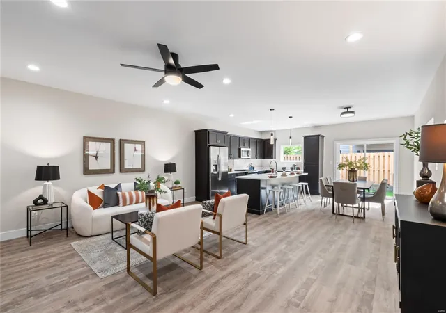 Photo 3 of Single family home for sale at 2732 59th St, Saint Louis, MO 63139 | MLS# 25027267 | Listing updated on 2025-04-26
