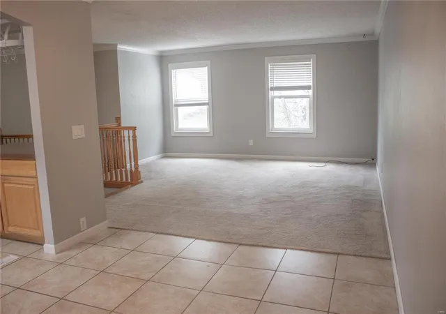 Photo 4 of Single family home for sale at 2316 Nantucket Ct, High Ridge, MO 63049 | MLS# 25027407 | Listing updated on 2025-04-28