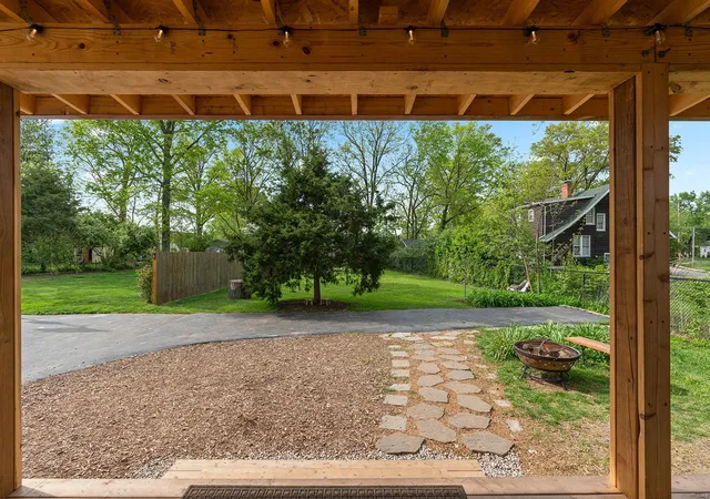 Photo 3 of Single family home for sale at 111 Central Ave, Saint Louis, MO 63119 | MLS# 25027422 | Listing updated on 2025-05-01