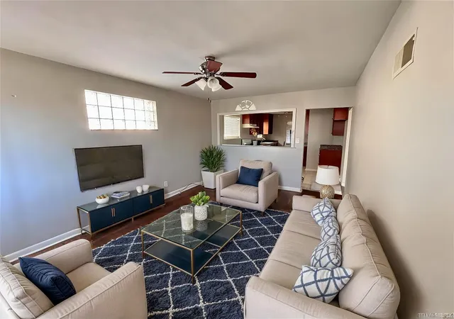 Photo 3 of Single family home for sale at 4732 Varrelmann Ave, Saint Louis, MO 63116 | MLS# 25027590 | Listing updated on 2025-05-02