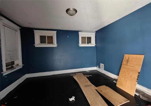 Photo 2 of Single family home for sale at 4219 Louisiana Ave, Saint Louis, MO 63111 | MLS# 25027738 | Listing updated on 2025-04-30