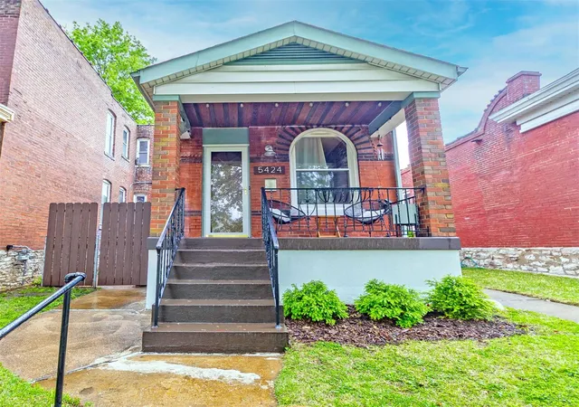 Photo 1 of Single family home for sale at 5424 Odell St, Saint Louis, MO 63139 | MLS# 25027836 | Listing updated on 2025-05-01