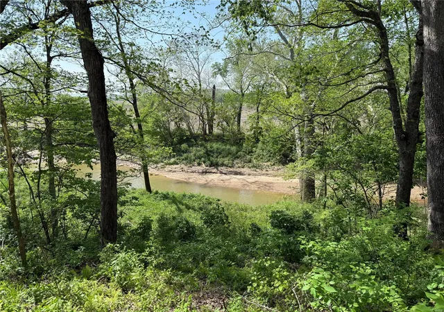 Photo 3 of Land for sale at 1 Summit Lane, Hermann, MO 65041 | MLS# 25027933 | Listing updated on 2025-04-29