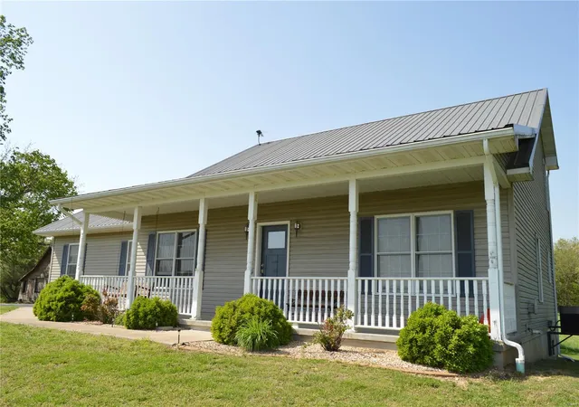 Photo 1 of Single family home for sale at 3 Green Valley Ln, Hermann, MO 65041 | MLS# 25028018 | Listing updated on 2025-04-29