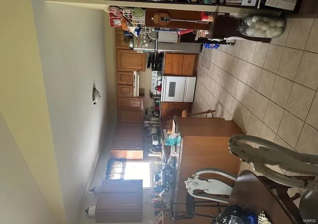 Photo 2 of Multi family home for sale at 806 Susan St #A-B, Dexter, MO 63841 | MLS# 25028040 | Listing updated on 2025-04-29