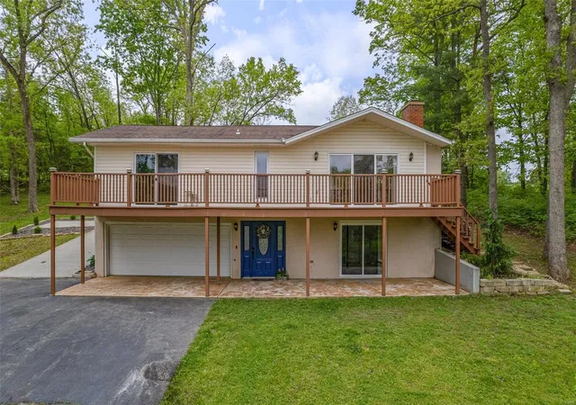 Photo 1 of Single family home for sale at 12207 Cedar Cir Dr, Sainte Genevieve, MO 63670 | MLS# 25028057 | Listing updated on 2025-04-30
