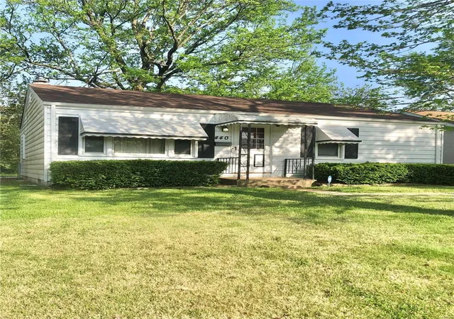 Photo 1 of Single family home for sale at 440 Thurston Ave, Saint Louis, MO 63134 | MLS# 25028084 | Listing updated on 2025-04-30