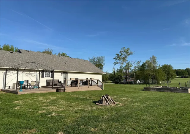 Photo 2 of Single family home for sale at 1304 State Hwy Ad, Oran, MO 63771 | MLS# 25028087 | Listing updated on 2025-04-30