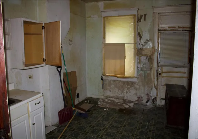 Photo 3 of Single family home for sale at 4783 Cupples Pl, Saint Louis, MO 63113 | MLS# 25028205 | Listing updated on 2025-04-30