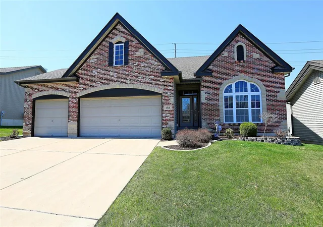 Photo 1 of Condo for sale at 99 Long And Winding Rd Rd, Saint Peters, MO 63376 | MLS# 25028214 | Listing updated on 2025-04-30