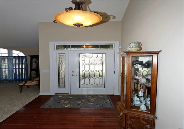 Photo 2 of Condo for sale at 99 Long And Winding Rd Rd, Saint Peters, MO 63376 | MLS# 25028214 | Listing updated on 2025-04-30