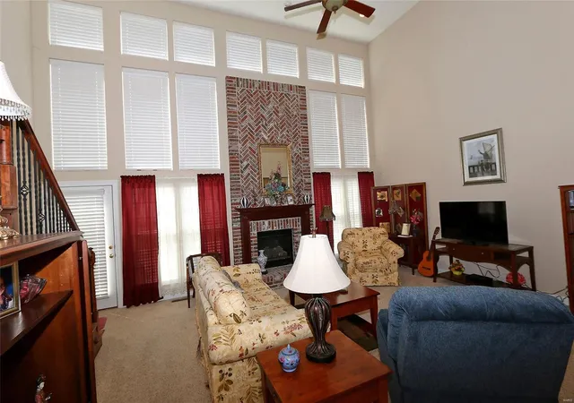 Photo 4 of Condo for sale at 99 Long And Winding Rd, Saint Peters, MO 63376 | MLS# 25028214 | Listing updated on 2025-04-30