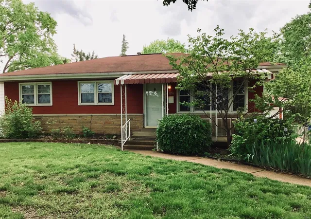 Photo 1 of Single family home for sale at 3850 Primm St, Saint Louis, MO 63123 | MLS# 25028239 | Listing updated on 2025-05-02
