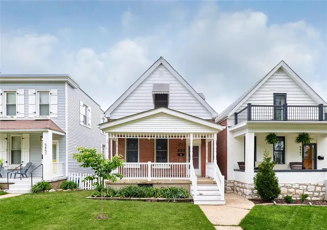 Photo 1 of Single family home for sale at 5449 Odell St, Saint Louis, MO 63139 | MLS# 25028395 | Listing updated on 2025-05-02
