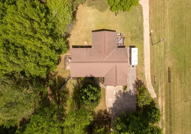 Photo 24 of Single family home for sale at 16785 County Road 624, Dexter, MO 63841 | MLS# 25028498 | Listing updated on 2025-05-01