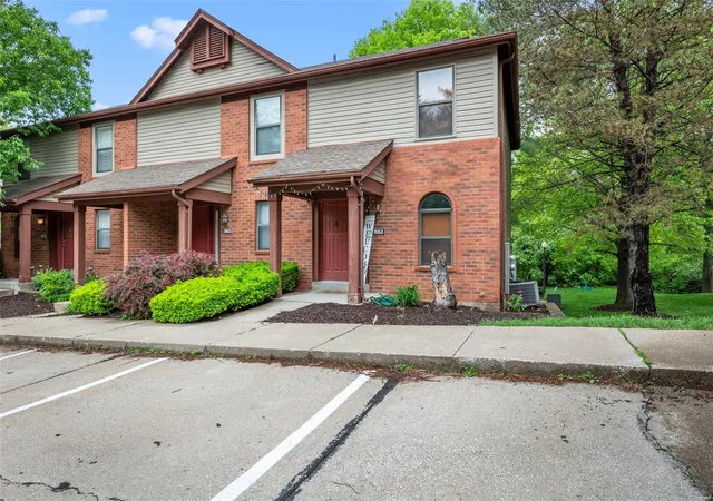 Photo 1 of Townhouse for sale at 861 Forest Tr Dr #D, Chesterfield, MO 63017 | MLS# 25028514 | Listing updated on 2025-05-02