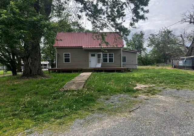 Single family home for sale at 37903 County Rd 229, Campbell, MO 63933 | MLS# 25028523