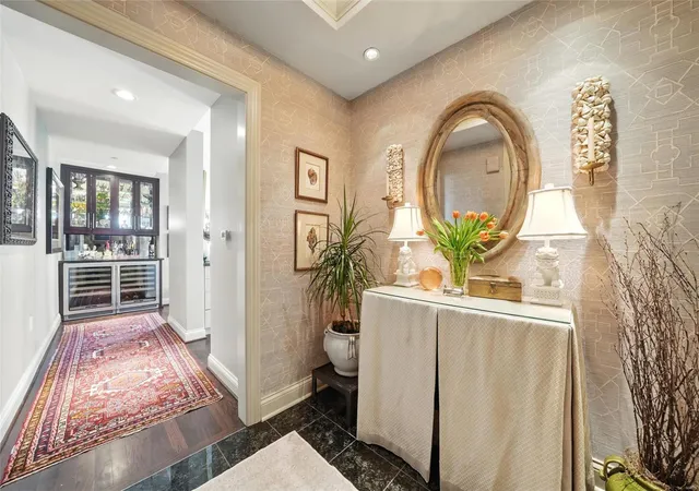 Photo 1 of Condo for sale at 232 N Kingshighway Blvd #1105, Saint Louis, MO 63108 | MLS# 25028605 | Listing updated on 2025-05-09